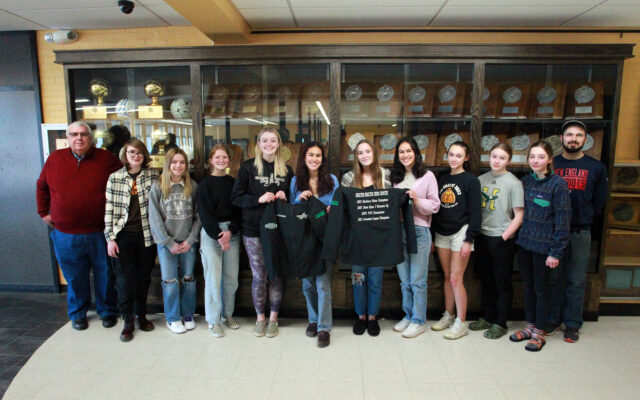 Houlton XC squad receives championship jackets - Vimarsana News