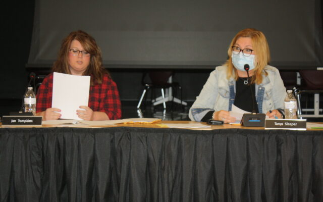RSU 39 school board approves $20.8 million budget featuring slight increase - Vimarsana News