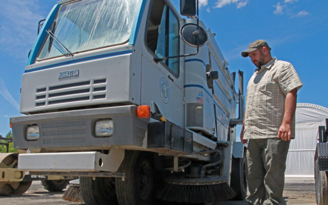 Houlton's street sweeper needs replacing - Vimarsana News