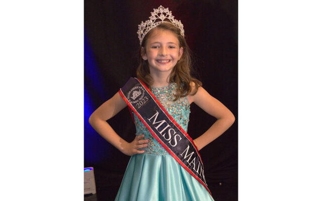 Local youths collect pageant crowns - The County - Vimarsana News