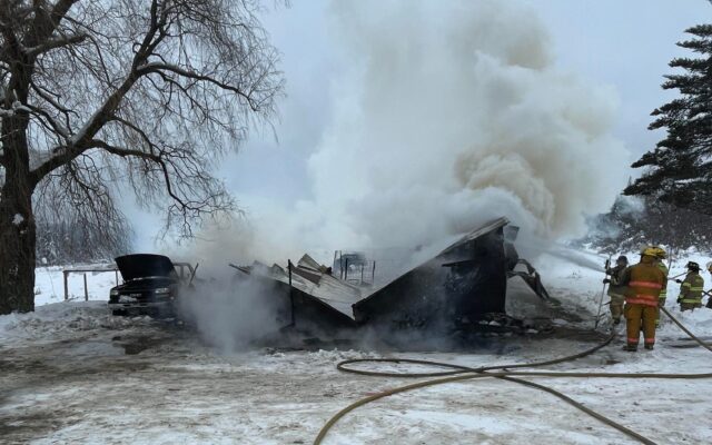 Houlton firefighters extinguish garage fire - Vimarsana News